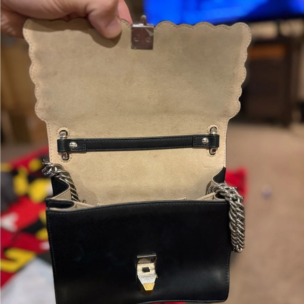 Fendi Kan I Scalloped Pearl Leather Shoulder / Crossbody Bag - Black/Gold - Picture 4 of 13